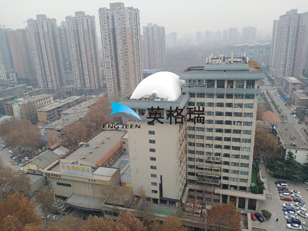 楼顶羞羞APP大全羽毛球馆灵活利用城市空间，快速搭建减少工程干扰